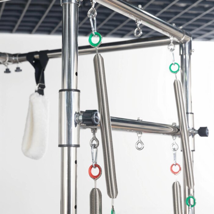 Luxury Oak Pilates Cadillac Reformer Bed - Sturdy Adjustable - Image 4