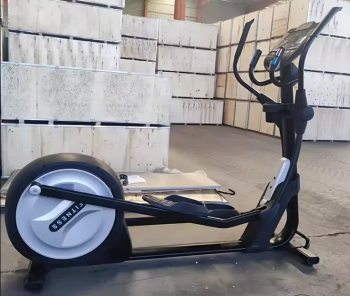 High Quality Commercial Elliptical Gym Cardio Machine - Image 5