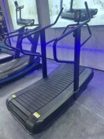 Heavy-Duty Non-Motorized Curved Treadmill Commercial - Image 4