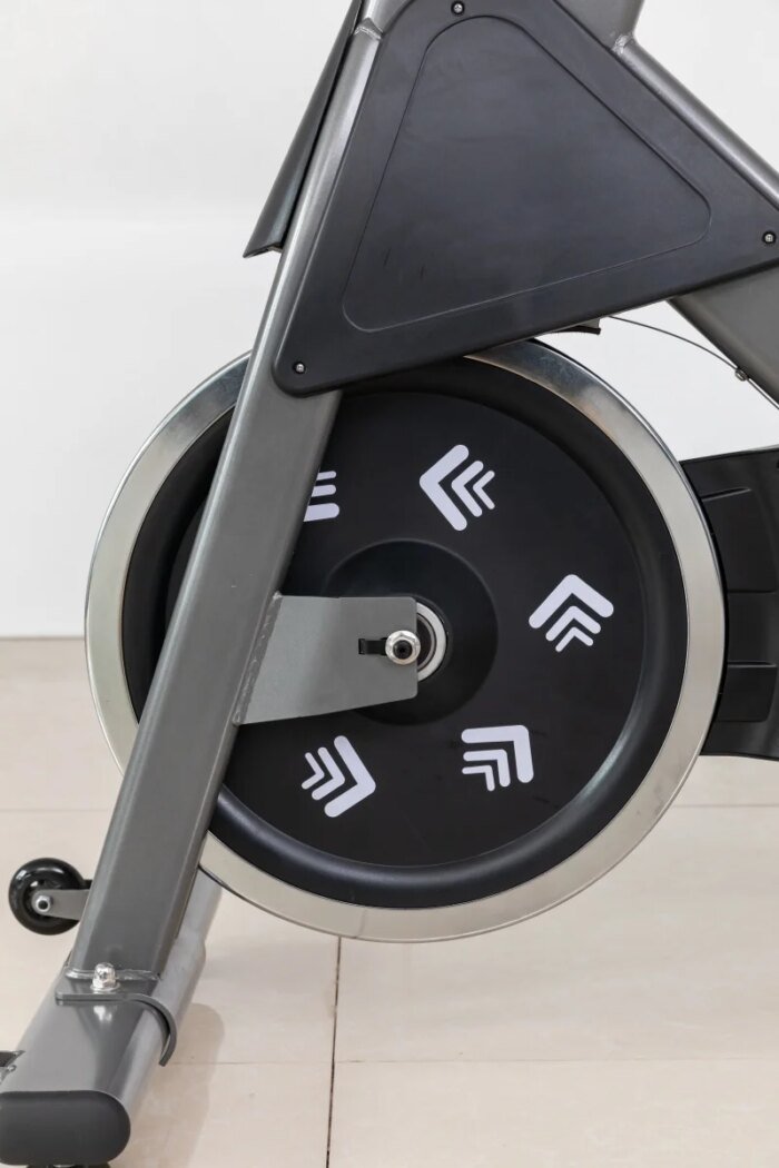 B06 Indoor Spinning Bike - Fitness Exercise Static Bicycle - Image 4