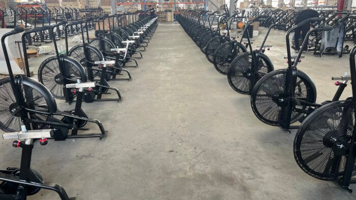 JS Best Commercial High Quality Air Bike Gym Equipment - Image 5