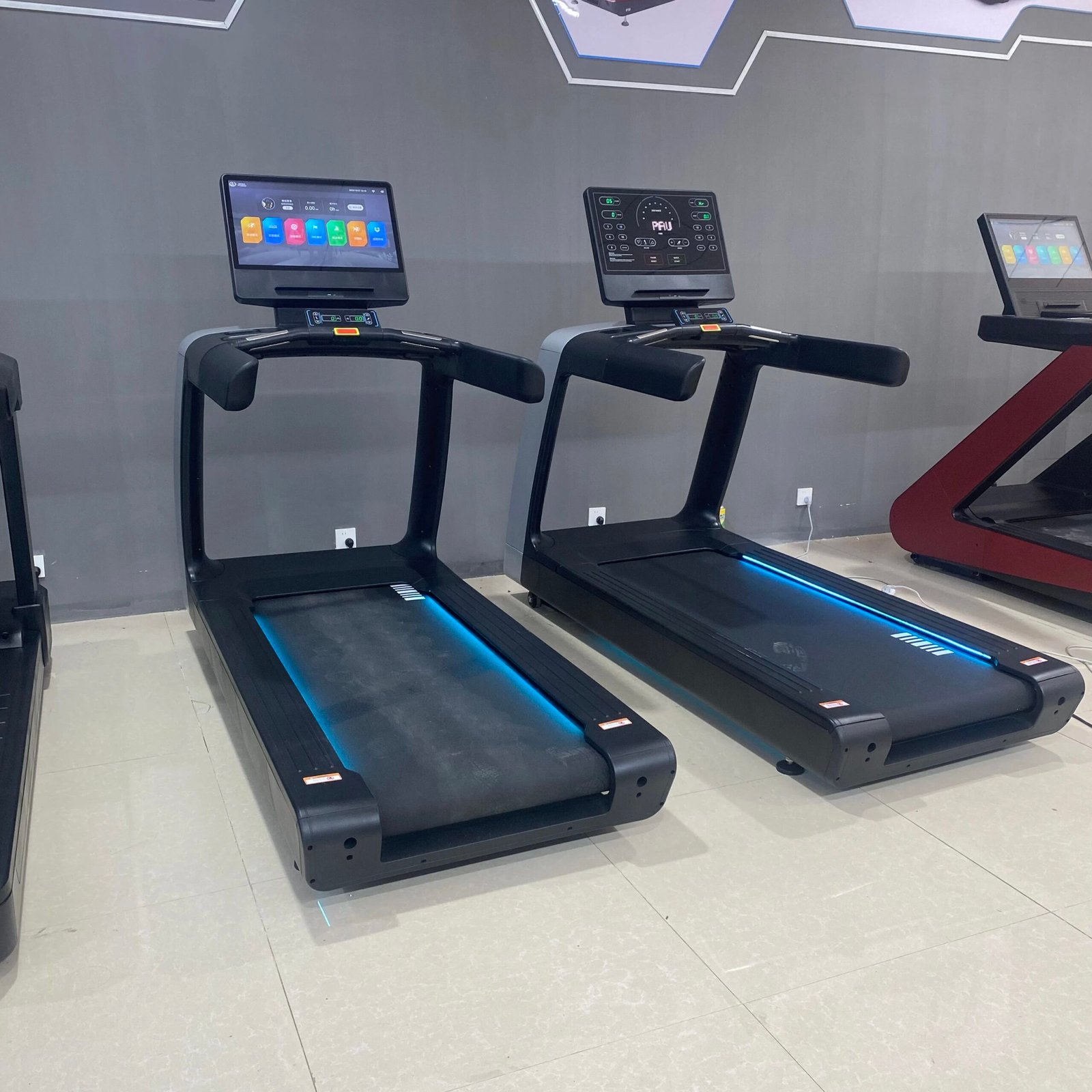 Commercial Electric Treadmill with Luxury LCD Display for Gym Cardio Training - Image 4