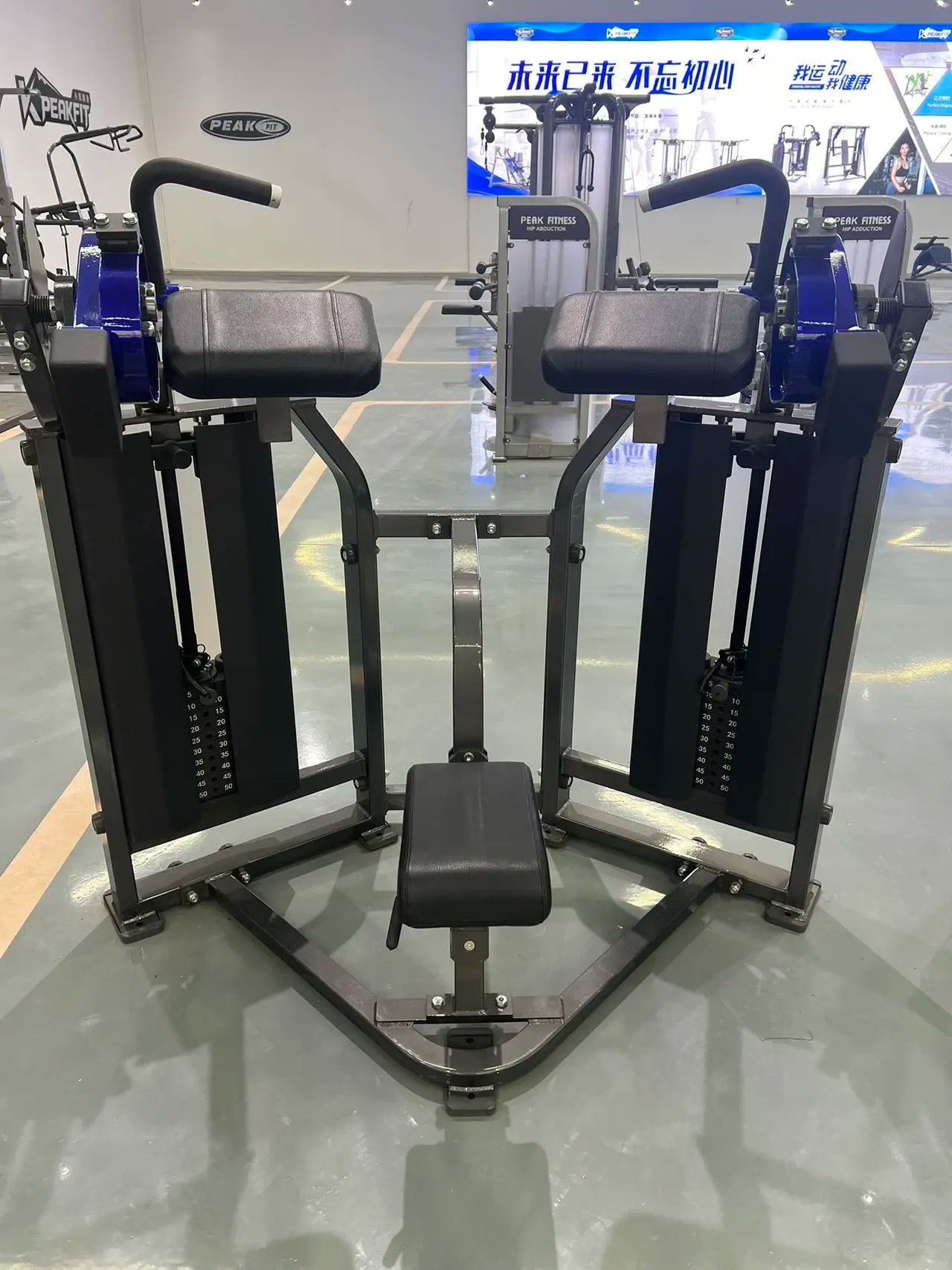 Adjustable Unilateral Bicep Curl Machine for Strength Training with MTS Equivalent Performance - Image 3