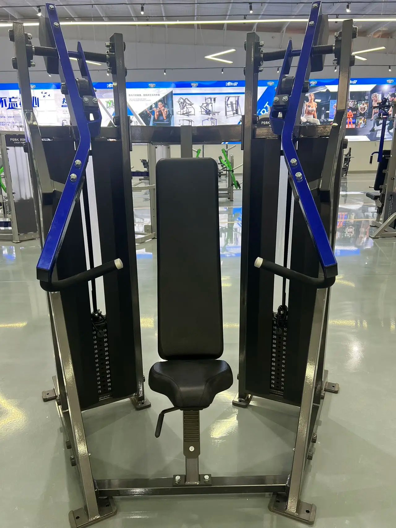 Iso Lateral Chest Press Machine with 200 lbs Weight Stack for Commercial Gyms - Image 3
