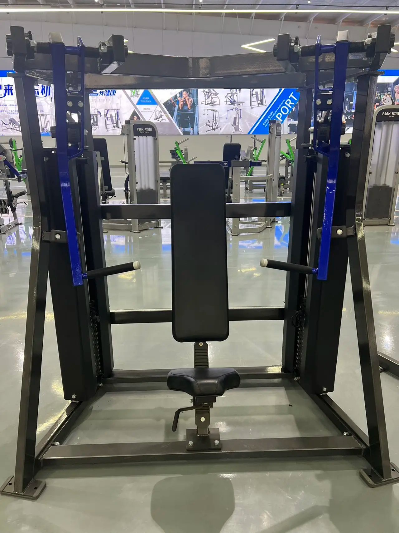 Iso Lateral Chest Press Machine with 200 lbs Weight Stack for Commercial Gyms - Image 4