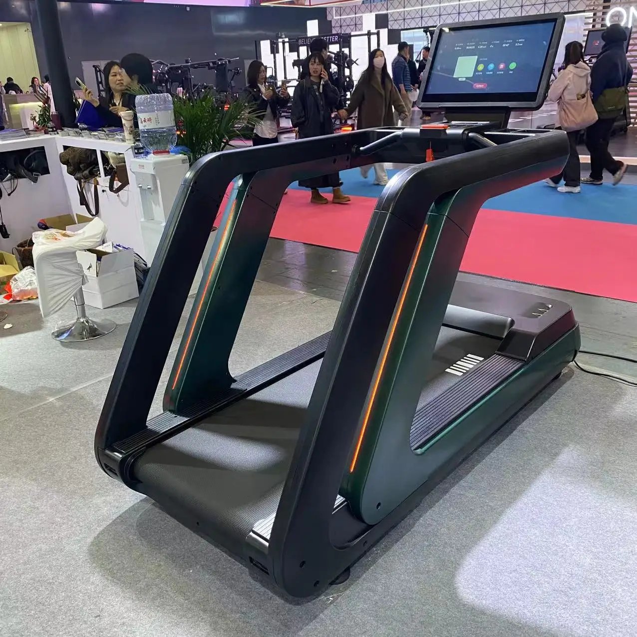 Commercial Electric Treadmill with LCD Display for Gym Cardio Training Low Noise Heavy Duty