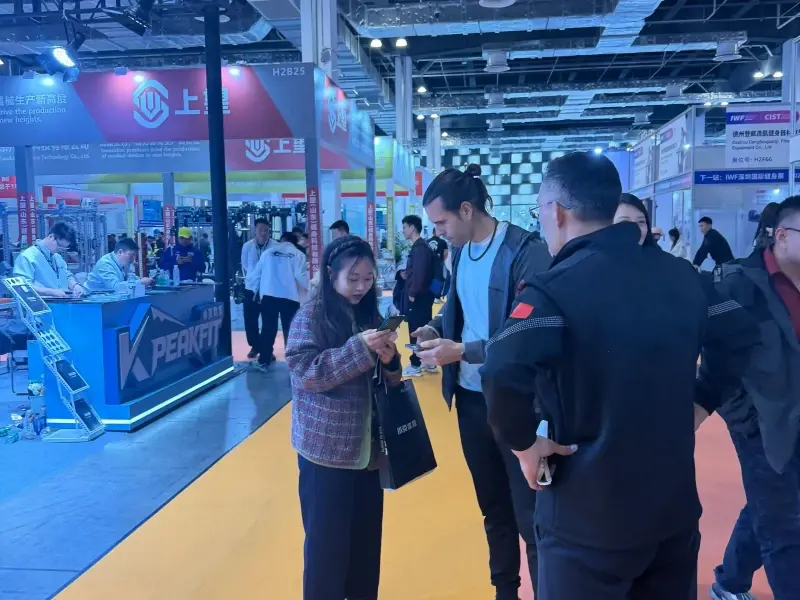 BICKFIT trade show booth